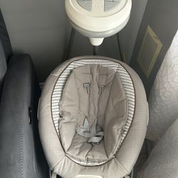 Baby Graco Gray Swing 