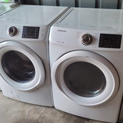 Samsung Front Load Washer And Stackable Gas Dryer Set 