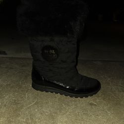 Coach Boots With The Fur