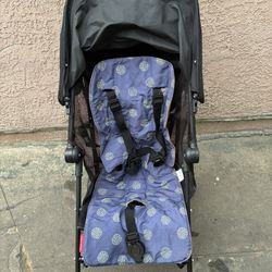 Macaron Volvo Stroller 