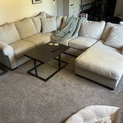 Sectional Couch 