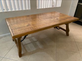Beautiful Rustic, Spanish-Style Wooden Coffee Table ☕️✨