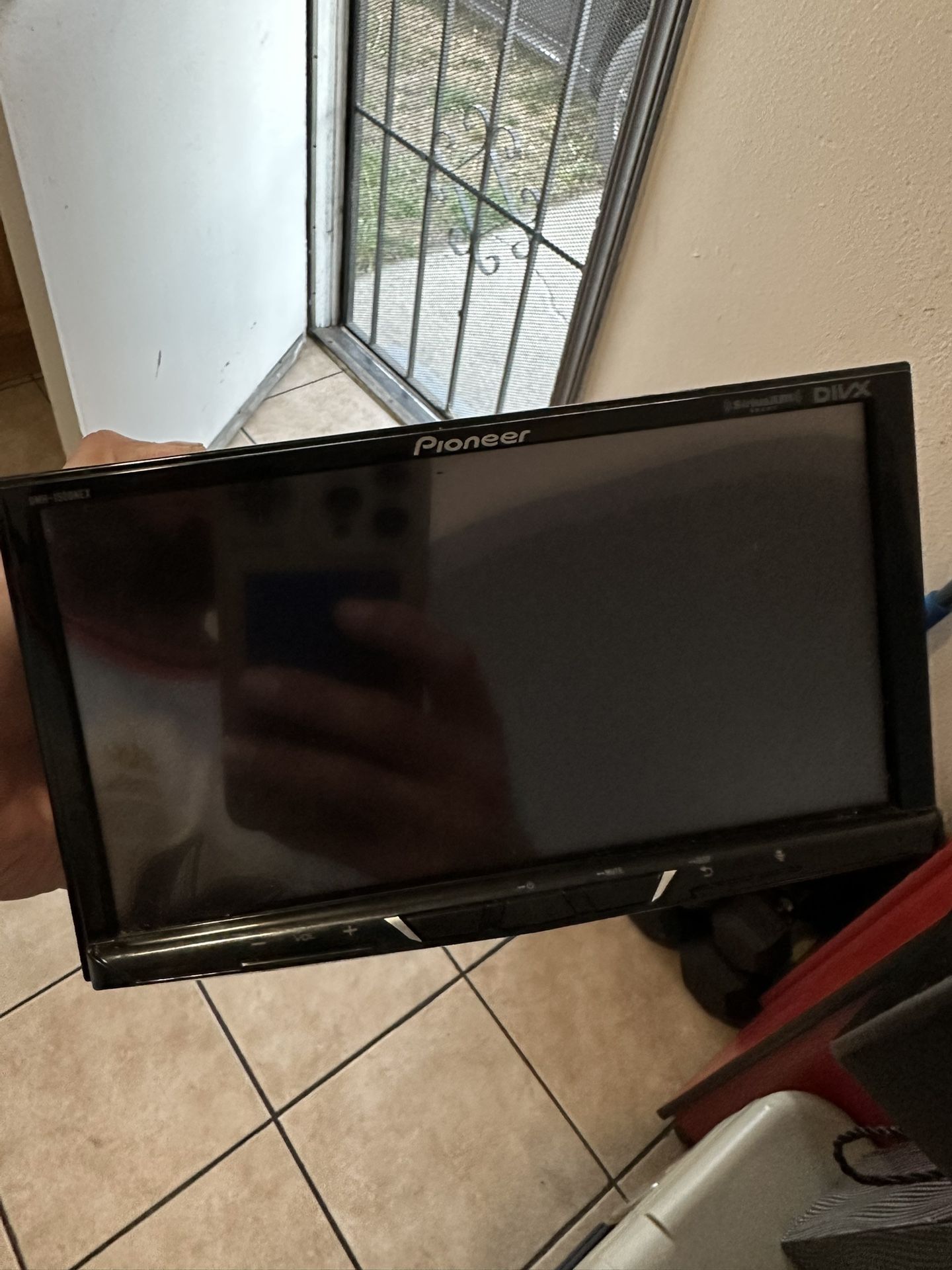 pioneer dmh-1500Nex