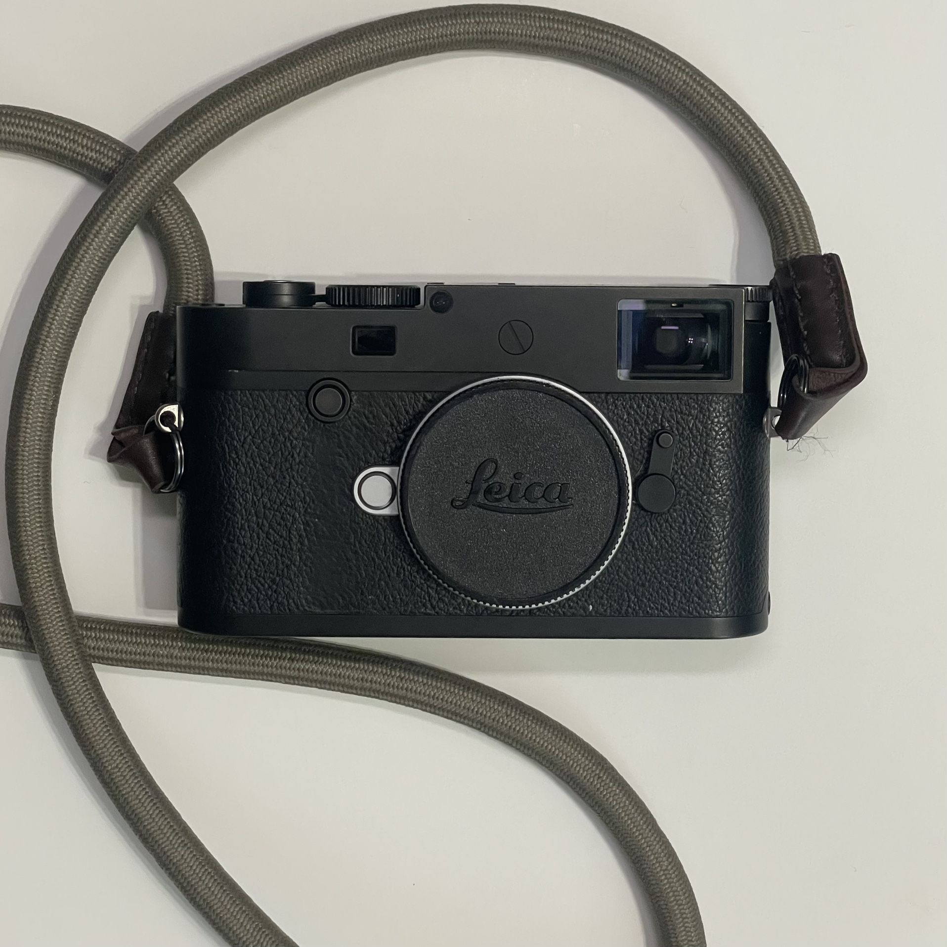 Leica M10-D