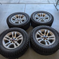 18" Stock GM Wheels - 33x12.5 Arturo Trail Blade Tires