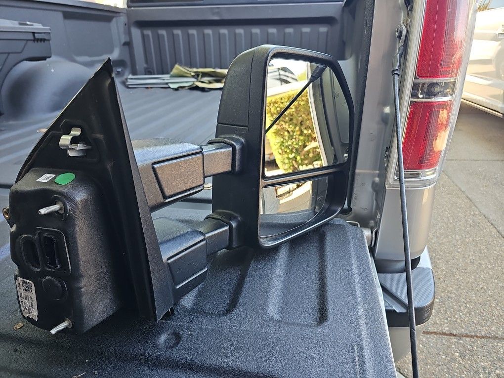 Passenger Side Tow Mirror