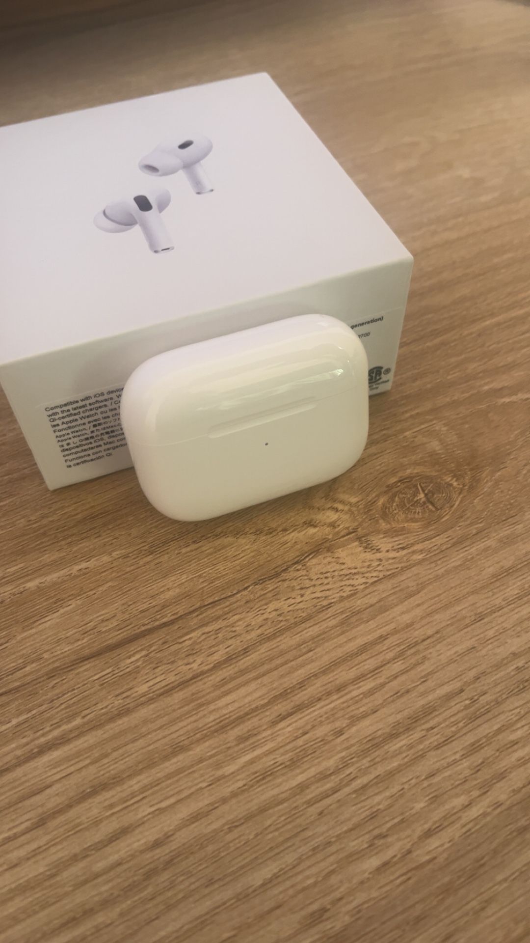 Apple AirPods Pro 2nd Generation with MagSafe Wireless Charging Case - White