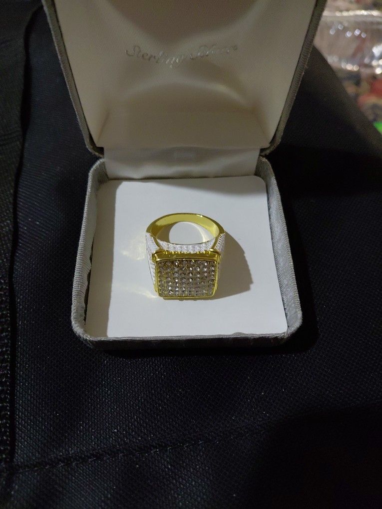 MDH "64 Stone Gold Plated Ring"