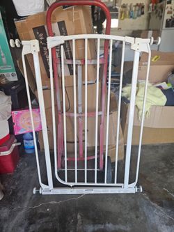 Baby gate