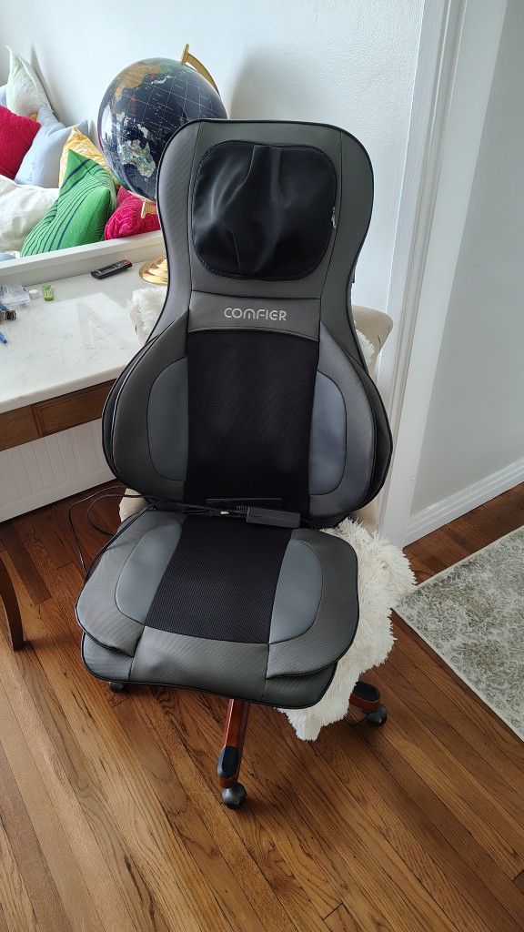COMFIER Shiatsu Neck Back Massager with Heat, 2D ro 3D Kneading Massage Chair Pad
