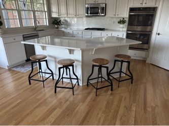 Kitchen counter stools