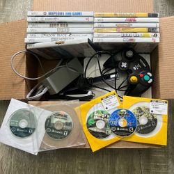 Nintendo Wii/GameCube Bundle