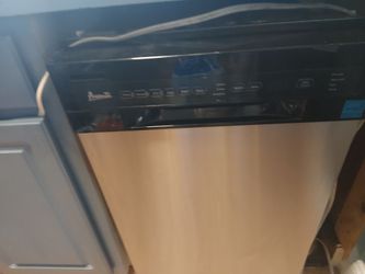 Avanti Stainless Steel Built-In Dishwasher