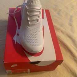 Nike Air Max 270