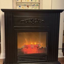 Black Electric Fireplace / 1250W Heater