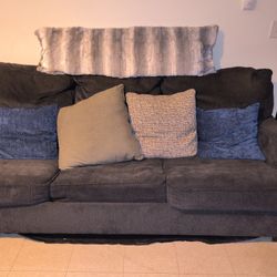 I Have A Couch In Grey Good Condition Comes With Pillows 