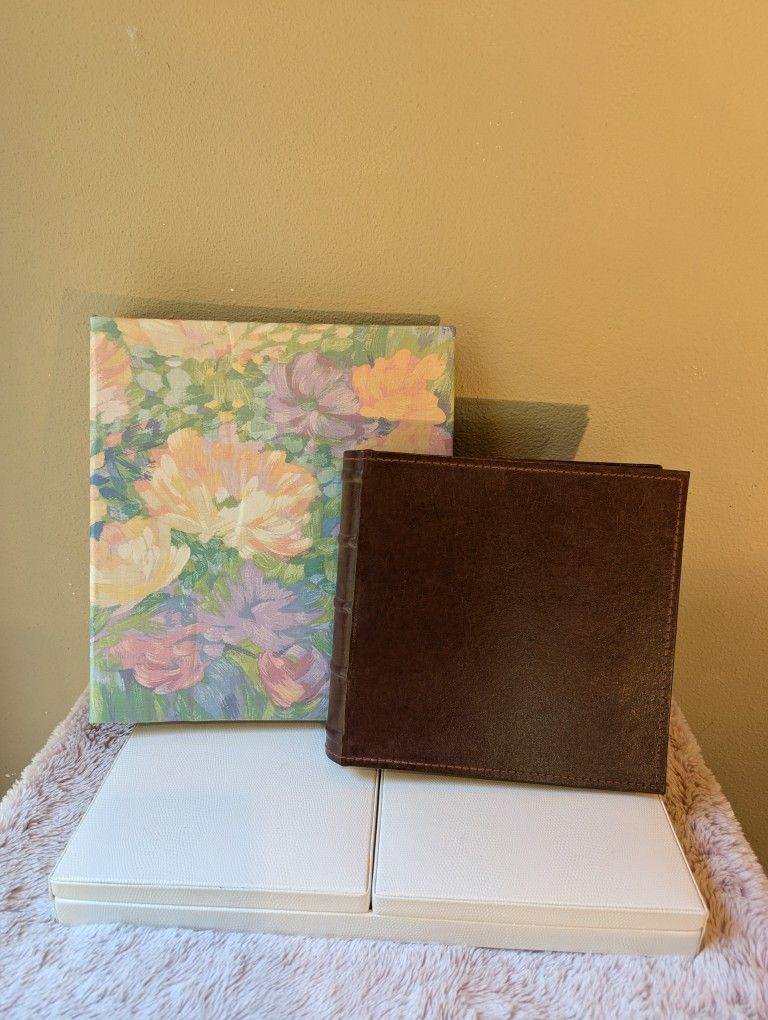 2 Photo Albums