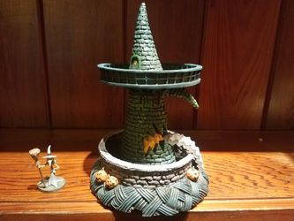 NBC Nightmare Before Christmas Witch House with Witch Hawthorne Village Collection Mint Disney