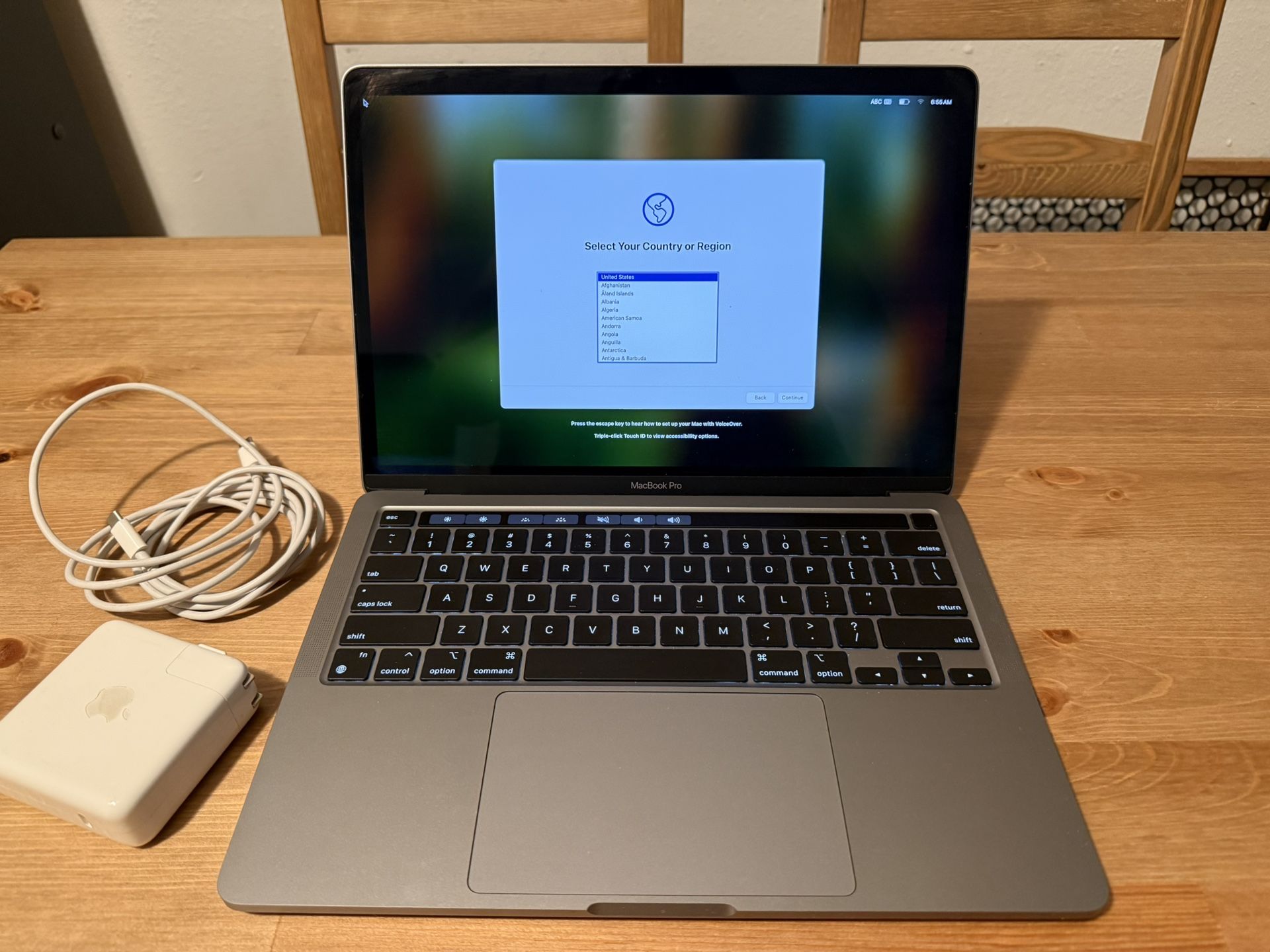 MacBook Pro 13-inch M2