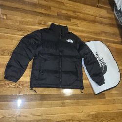 North Face Nuptse 700 Puffer Jacket
