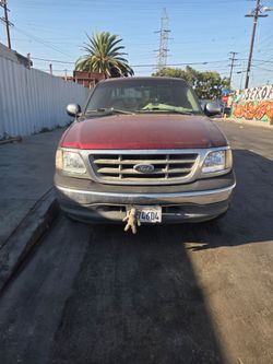 2000 Ford f150 for parts