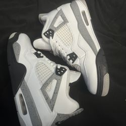 Jordan 4's