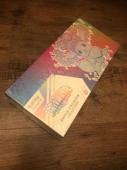 Pokémon Prismatic Evolutions Super-Premium Collection Box