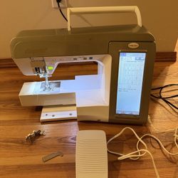 Baby Lock Ellegante BLG2 Sewing Machine