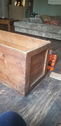 Great huge vintage crate..heavy...coffee table toy box tv stand