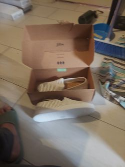 Shoes Fashion (New)