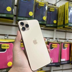 IPhone 11 PRO 256GB UNLOCKED 