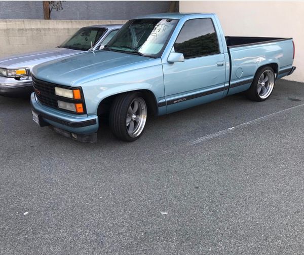 1990 Chevy Silverado 350 tbi 180,miles for Sale in Anaheim, CA - OfferUp