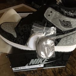 Jordan 1 Retro Rebellionaire Sz 13