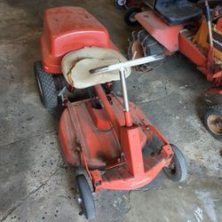 Simplicity Wonder Boy 400 Antique Mower 