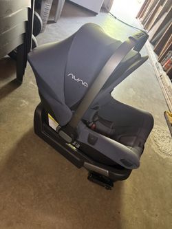 Nuna infant car seat