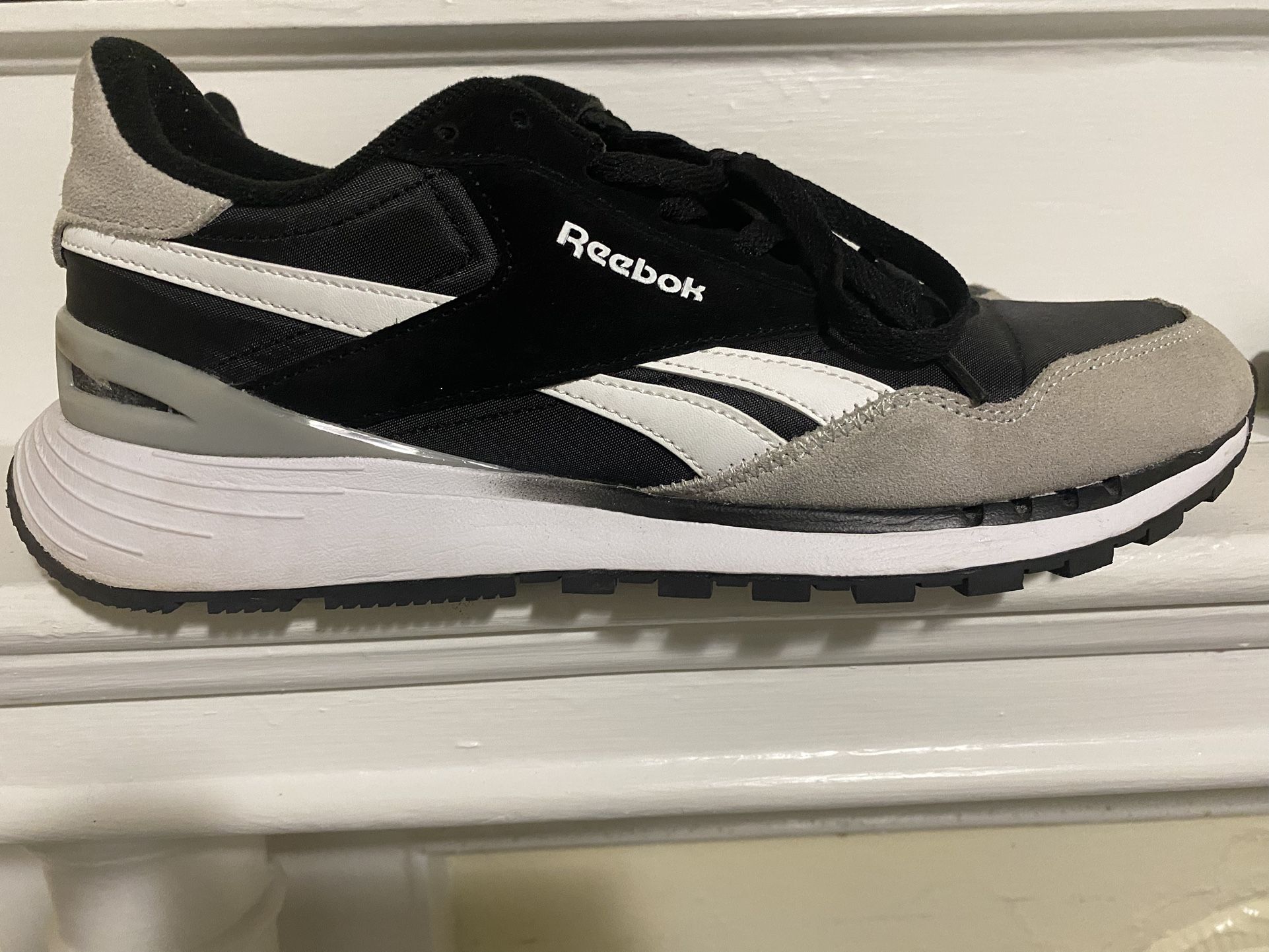Reebok Sneakers Size 11.5 Men’s