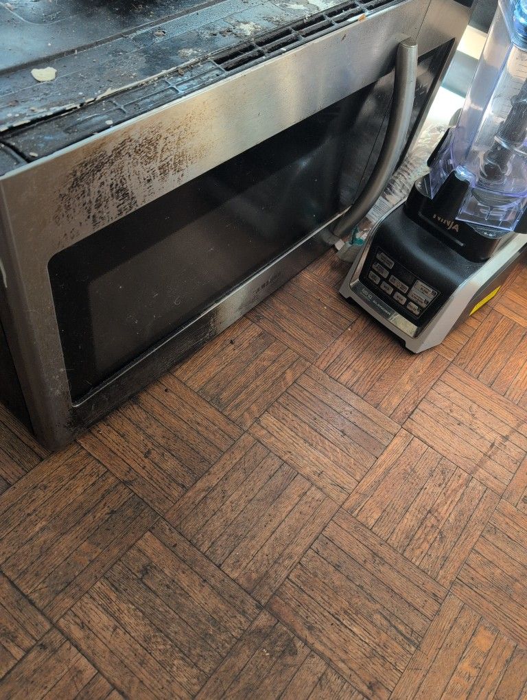 Microwave