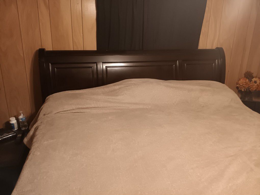 King Size Trundle Bed