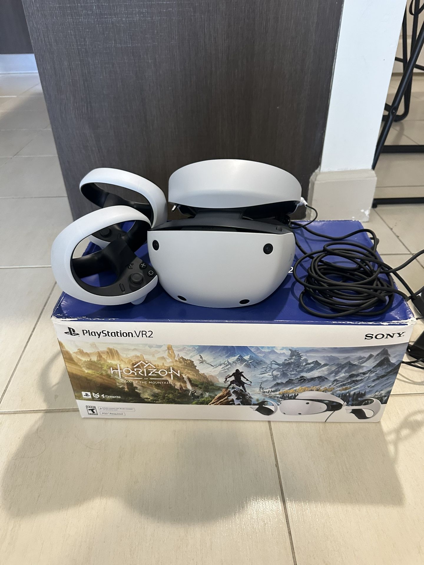 PlayStation VR2 - PSVR2 w/ Charging Stand
