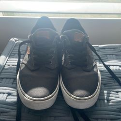 Size 12 vans