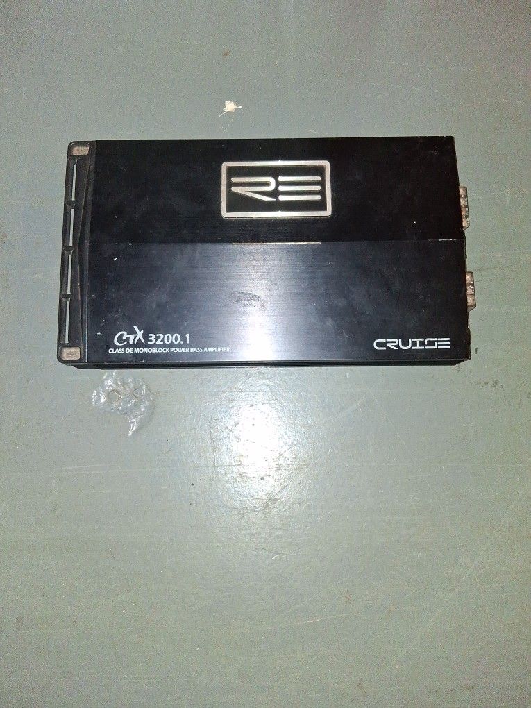 CLASS D MONOBLOCK AMP