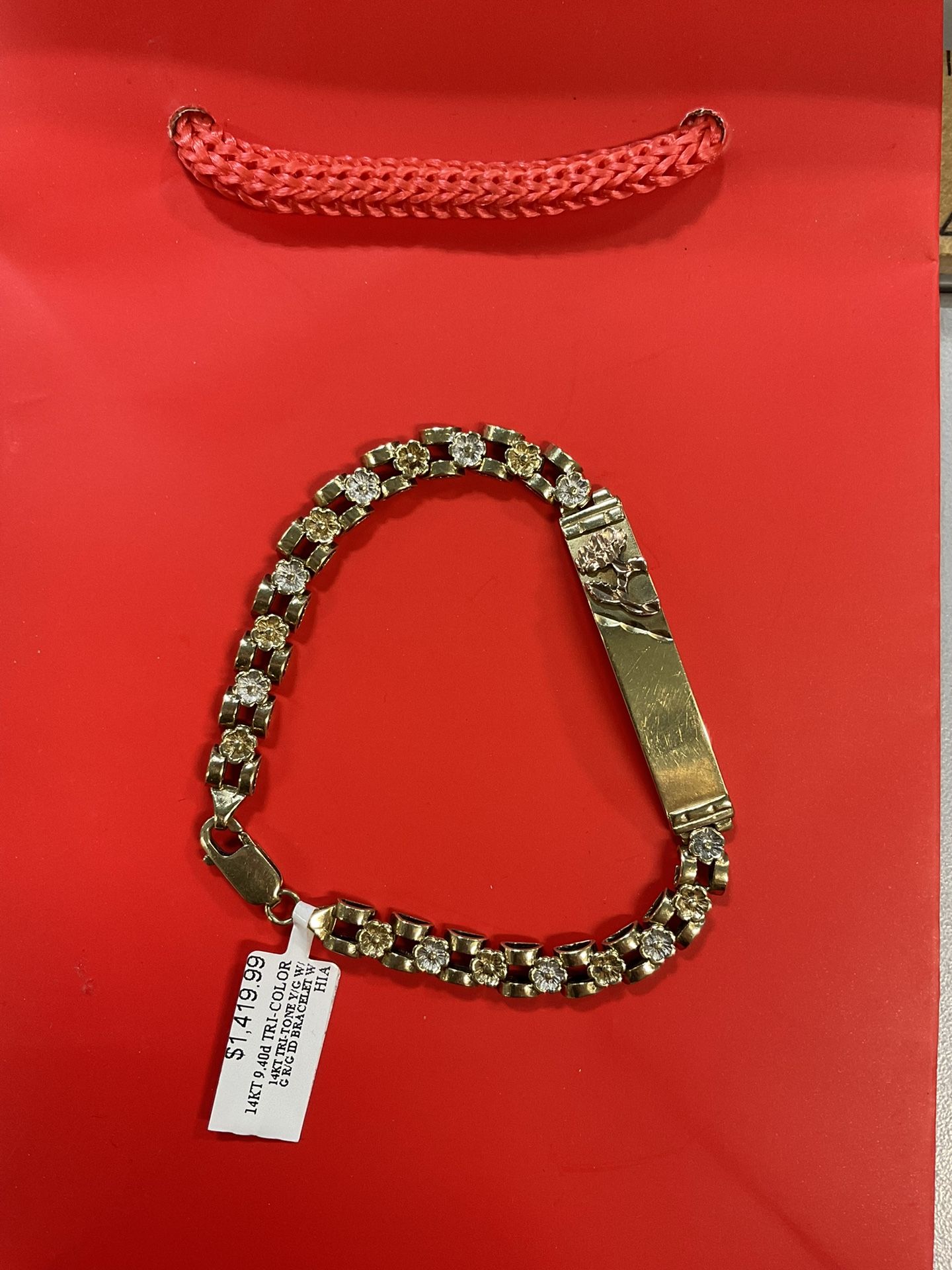 14k Flower Nameplate 