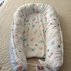  Baby lounger 