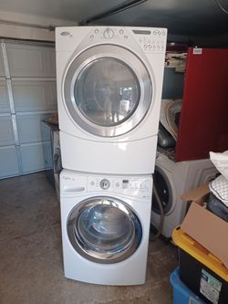 Whirlpool Duet Stackable Washer And Gas Dryer 