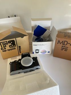 Nikon F3 HP 35mm Film Camera Body with Zeiss Lens
