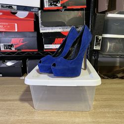 Women’s Blue High Heels Size 8.5