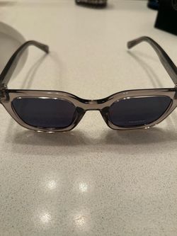 Quay sunglasses gameover