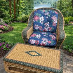 Wicker Chair & Table