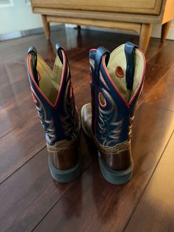 Boys size 3 cowboy boots
