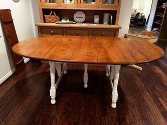 Refinished Antique Solid Maple Drop Leaf Table with 2 removable Leaves and 6 chairs